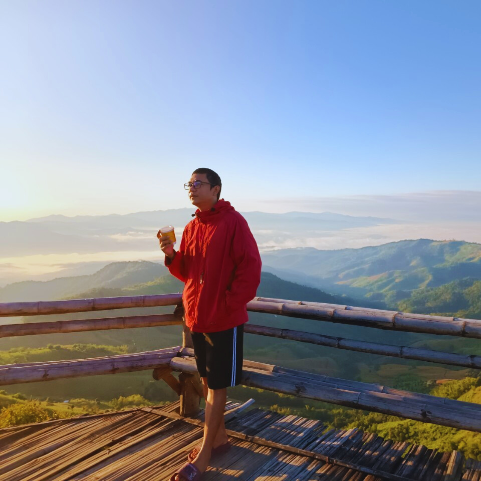 Montoro Hill by Doi Chaang Coffee ที่พักแบบลานแคมป์ปิ้งวิว 360 องศา