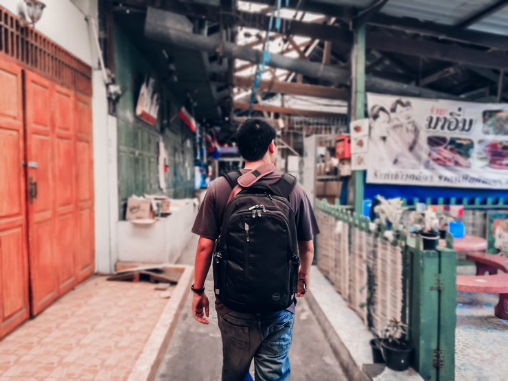 ตลาดหัวตะเข้ ตลาดที่ยังมีมนต์ขลัง ในกรุงเทพฯ