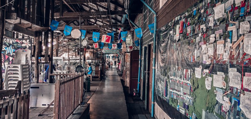 ตลาดหัวตะเข้ ตลาดที่ยังมีมนต์ขลัง ในกรุงเทพฯ
